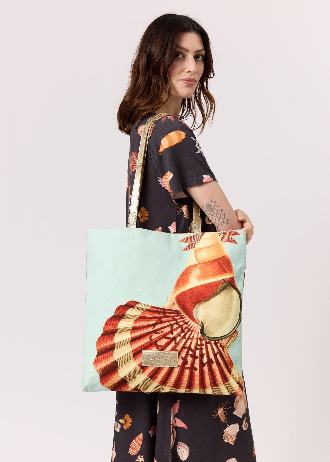 Nancybird Gallery Tote in Shell Print