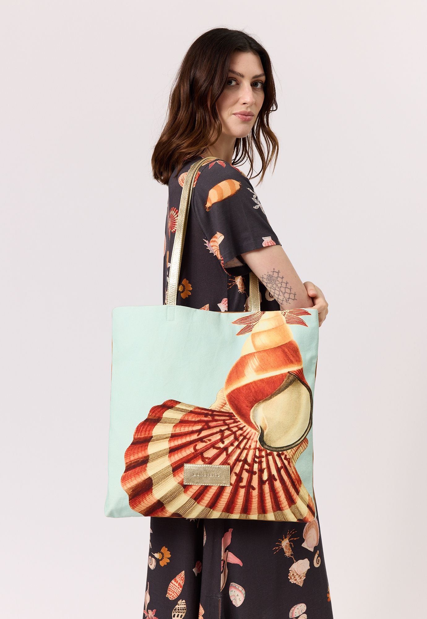 Nancybird Gallery Tote in Shell Print