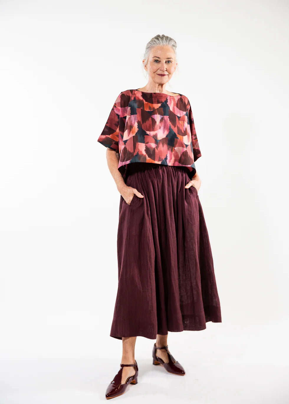 Eva's Sunday Leilani Linen Skirt in Merlot