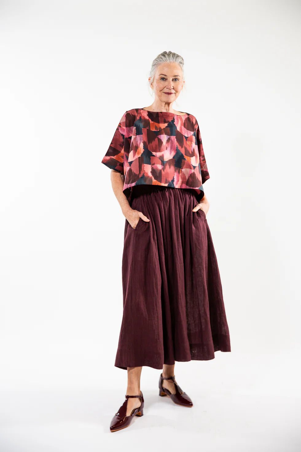 Eva's Sunday Leilani Linen Skirt in Merlot