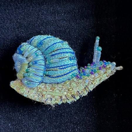 Trovelore Embroidered Brooch Roman Snail