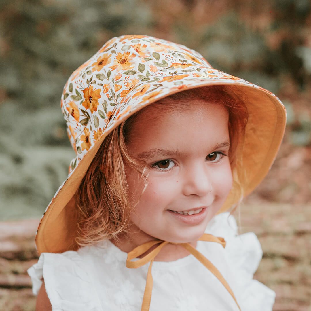 'Wanderer' Reversible Panelled Bucket Hat- Margaret