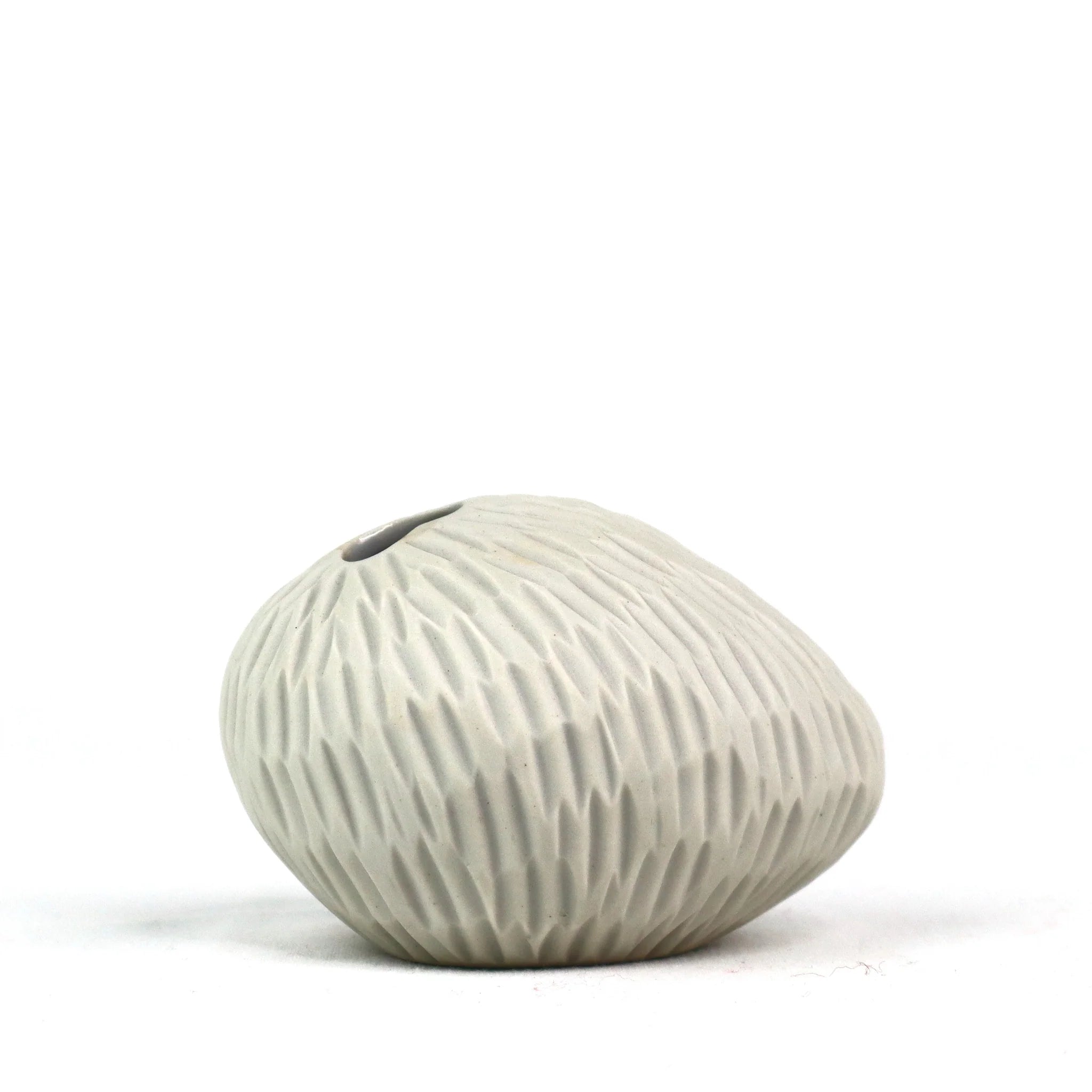 Roshi Pebble Chalk Ripple Mini Ceramic Vase